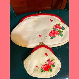 Vintage 1960’s clutch and chain purse